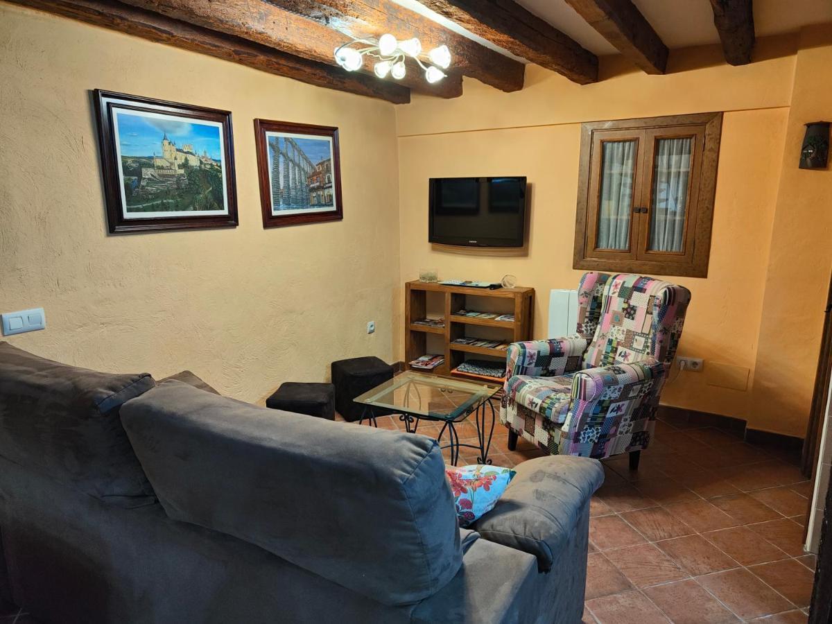 منزل الضيف Tabanera del Monte  في Casa Vieja Tabanera A 8 Min De Segoia المظهر الخارجي الصورة